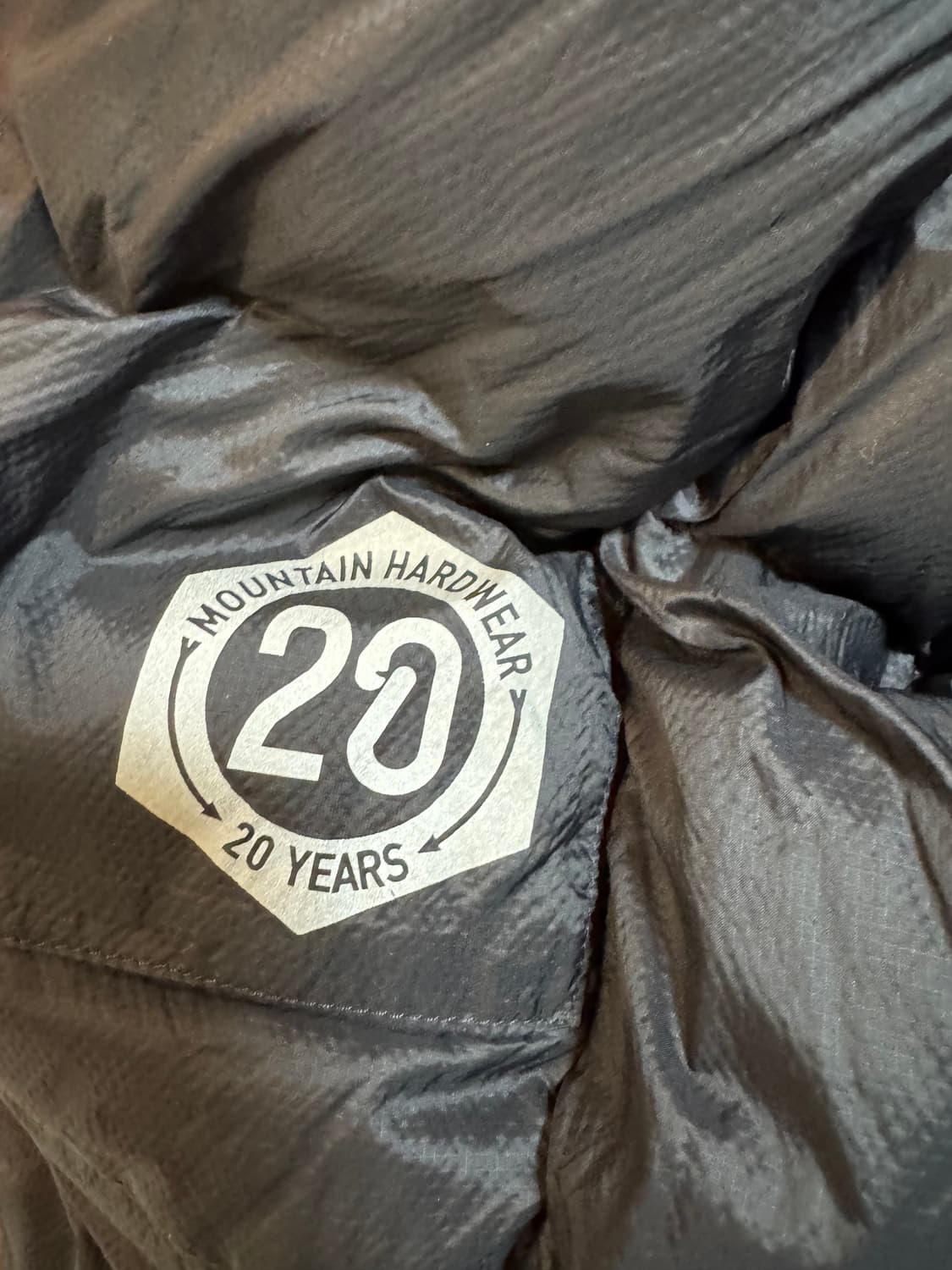 마운틴 하드웨어 앱솔루트 구스 패딩  상품이미지5