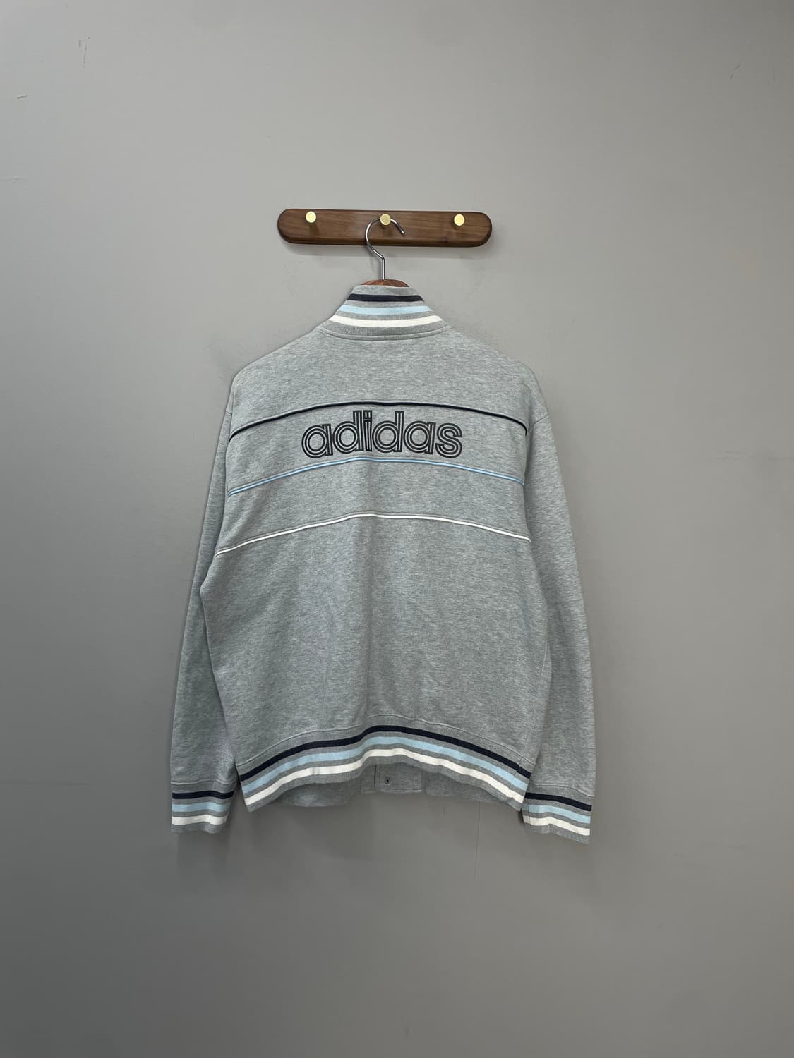 아디다스 코튼 그레이 백로고 자켓 H1332 상품이미지4