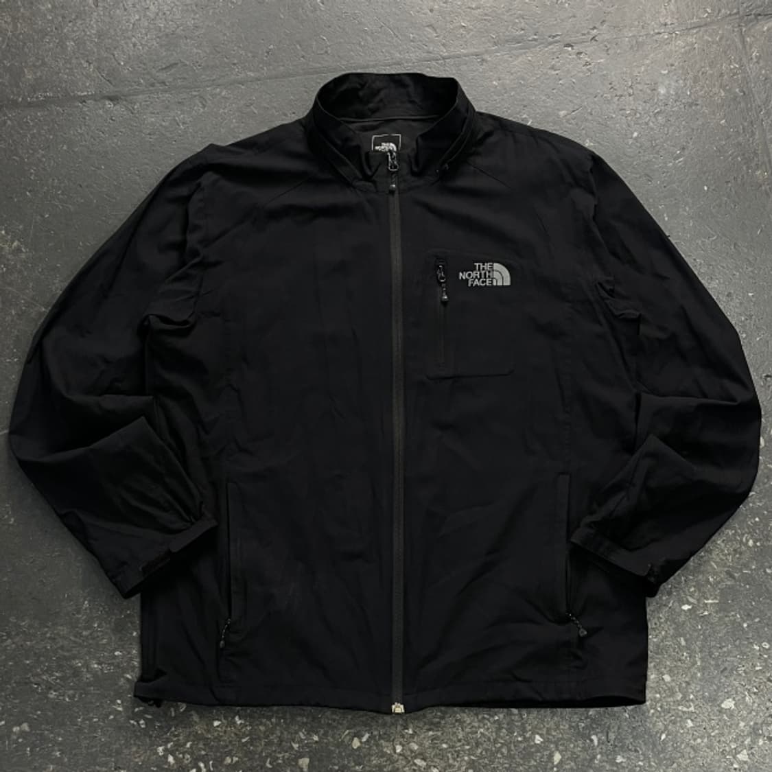 100 노스페이스 경량 바람막이 상품이미지1