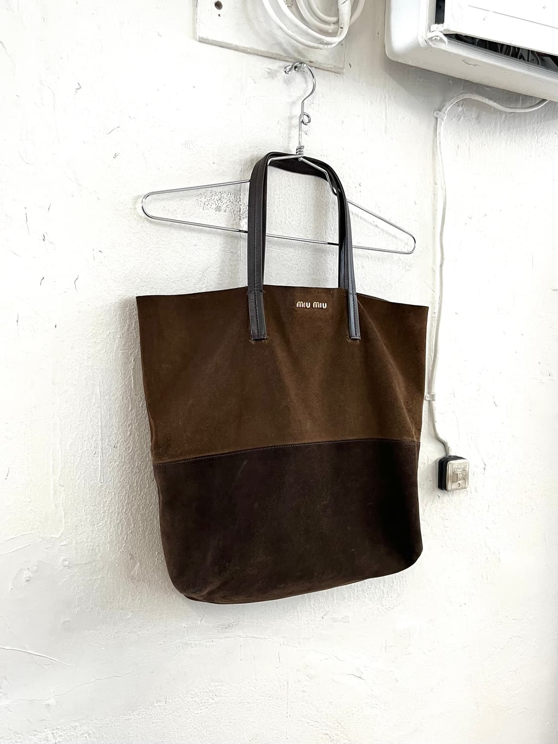 미우미우 스무스 스웨이드 투톤 숄더백 상품이미지2