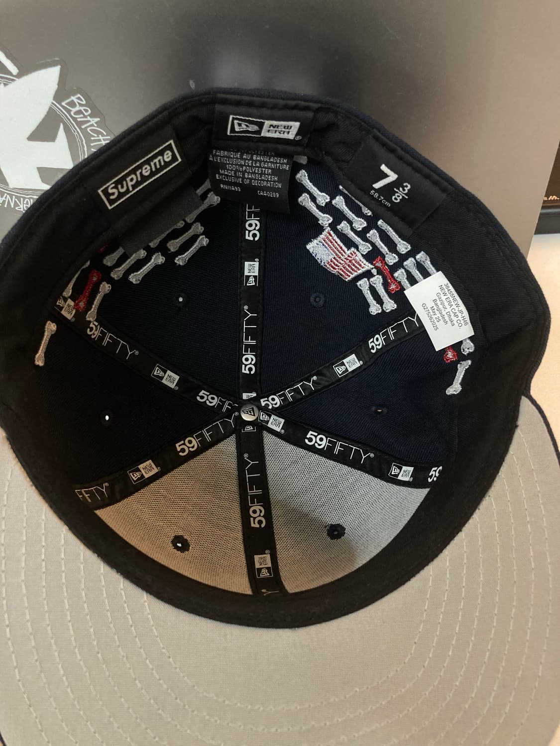 슈프림 본즈 박스로고 뉴에라 네이비 상품이미지6