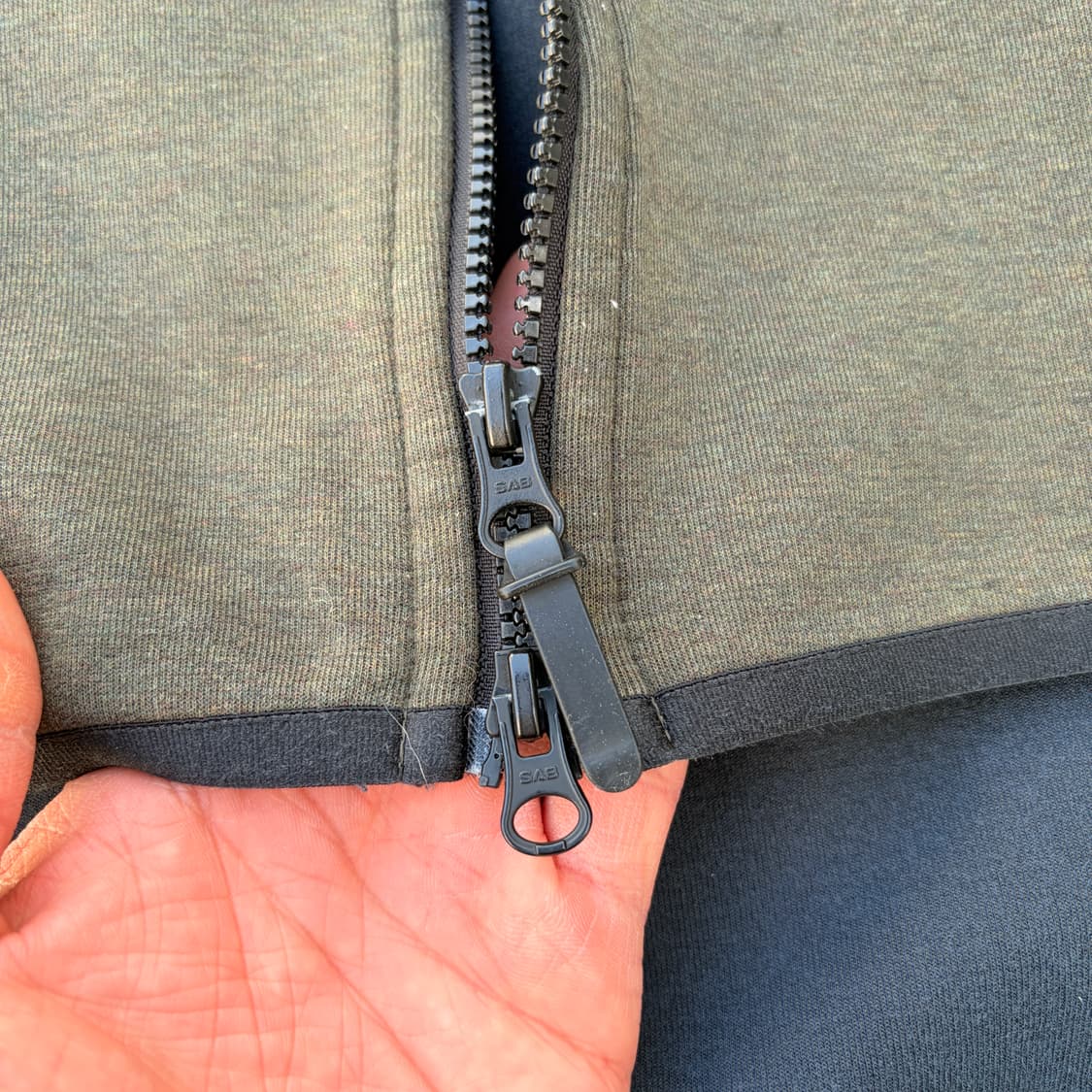 XL)나이키 테크팩 카키 투웨이 후드집업 상품이미지3