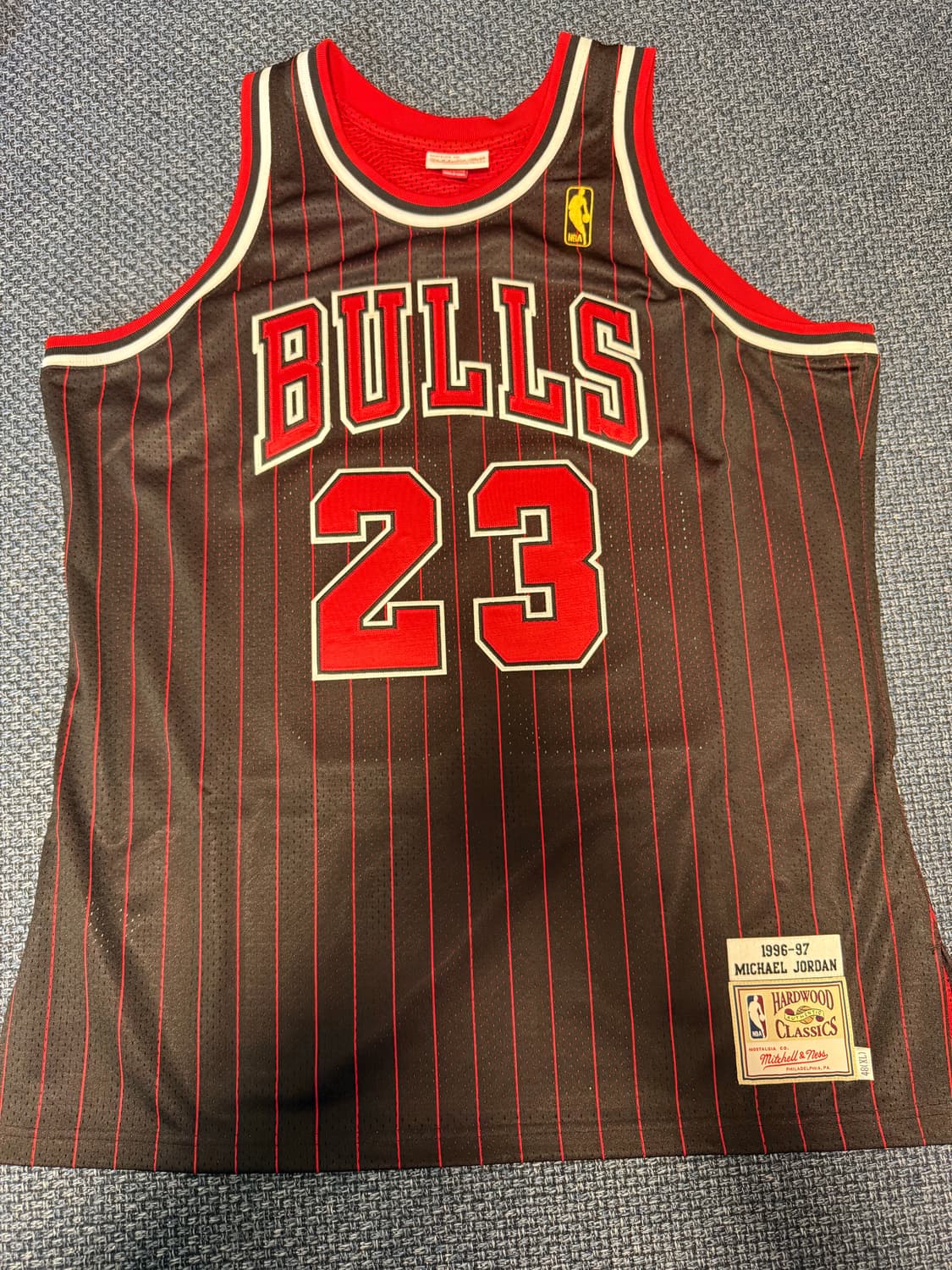 [XL, 48]미첼엔네스 조던 어센틱 불스 핀스트라이프 져지 ​ 상품이미지1