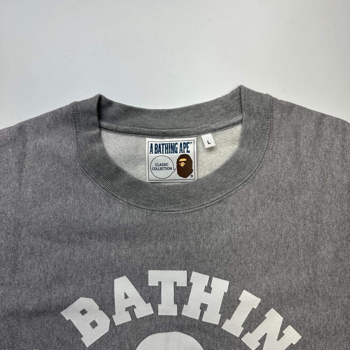 BAPE 베이프 맨투맨 상품이미지2