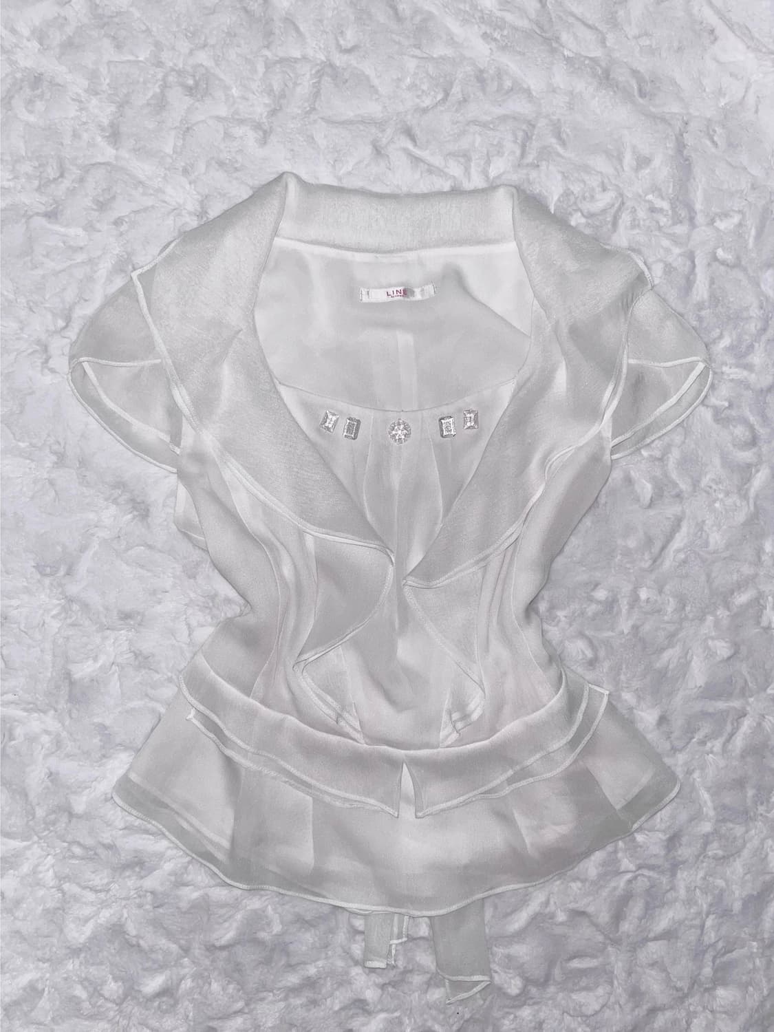 빈티지 화이트 큐빅 반팔 블라우스 상품이미지1