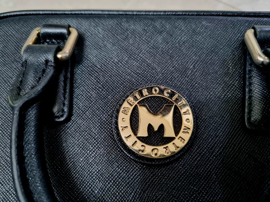 메트로시티 정품 크로스백 상품이미지4