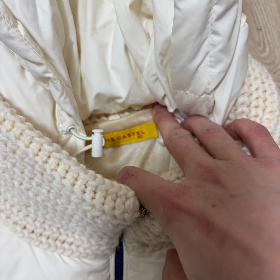 루이까스텔 여성 골프 덕다운 니트 패딩 M/95  상품이미지5