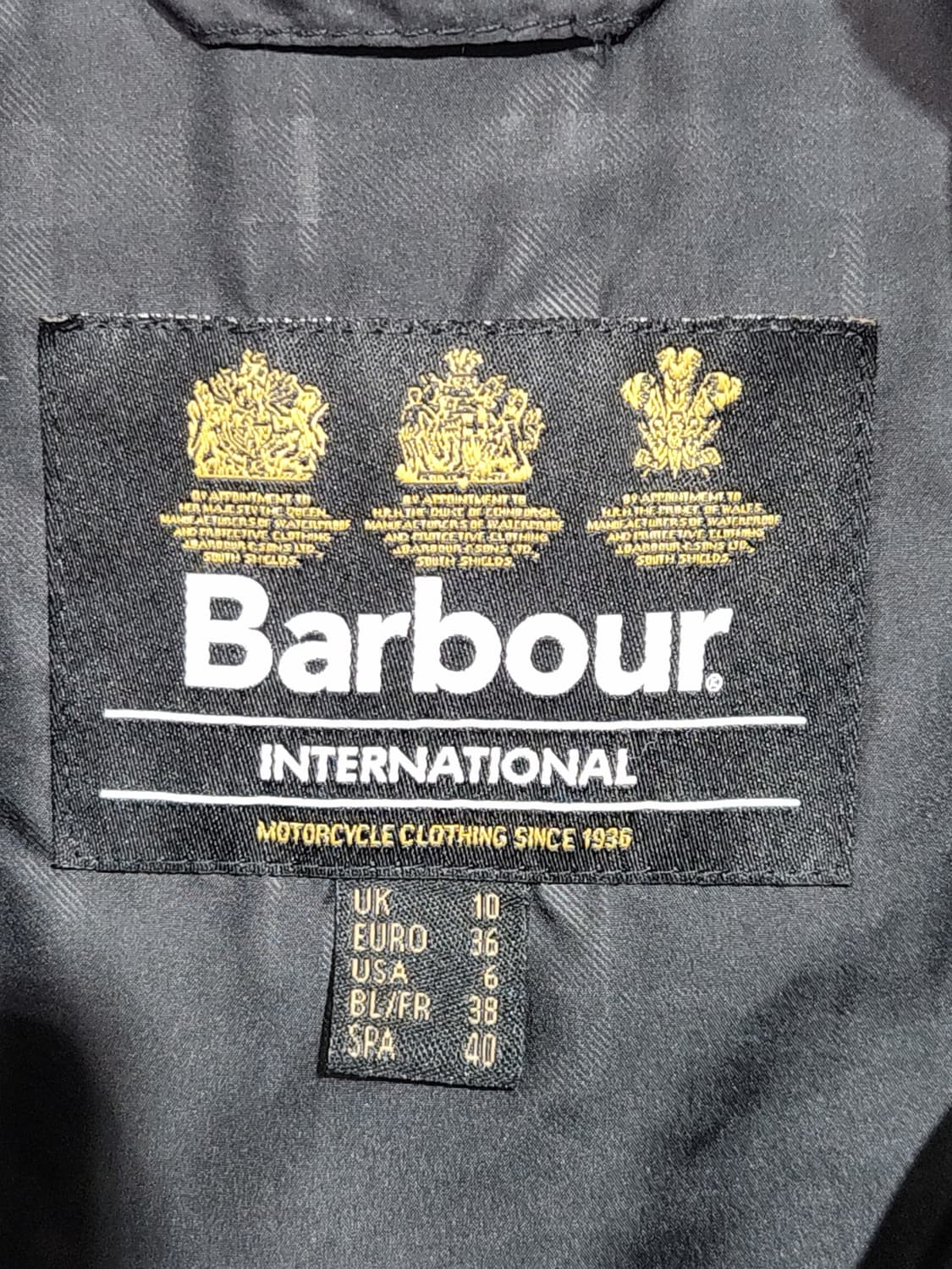 (M) 바버 인터내셔널 왁싱자켓 카키 왁스점퍼 매장판  상품이미지3