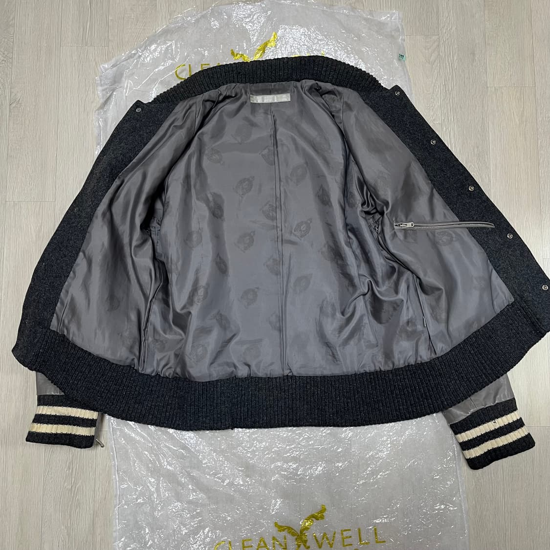 REDISUN VARSITY JACKET 상품이미지7