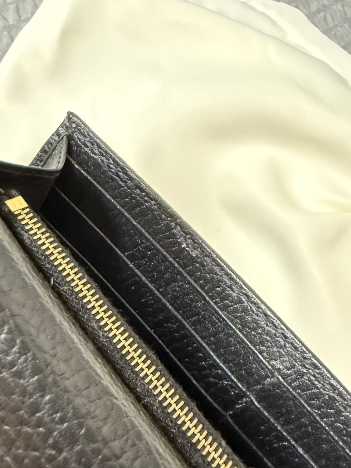 구찌 GG 인터로킹 체인 월렛백 상품이미지8