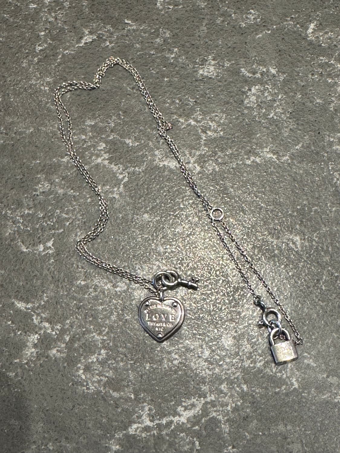 티파니앤코 목걸이 러브하트키 팬던트  상품이미지1