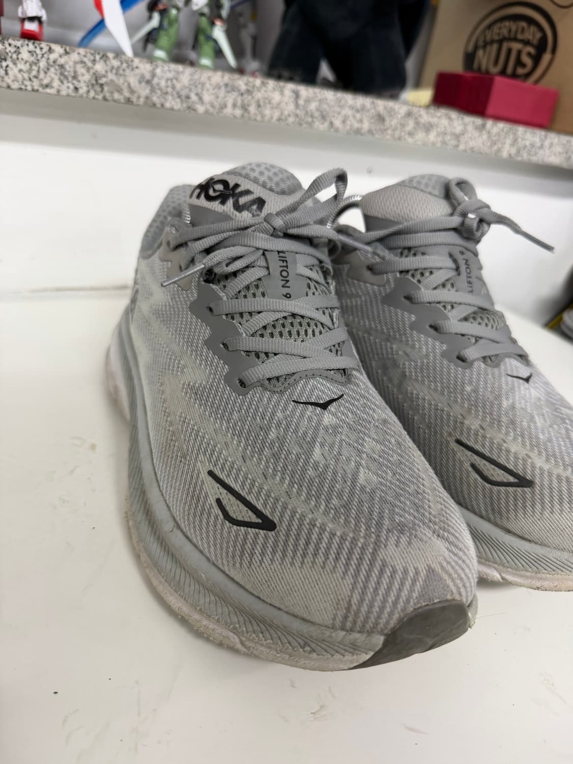 정품) 호카 클리프톤9 운동화 265 상품이미지3