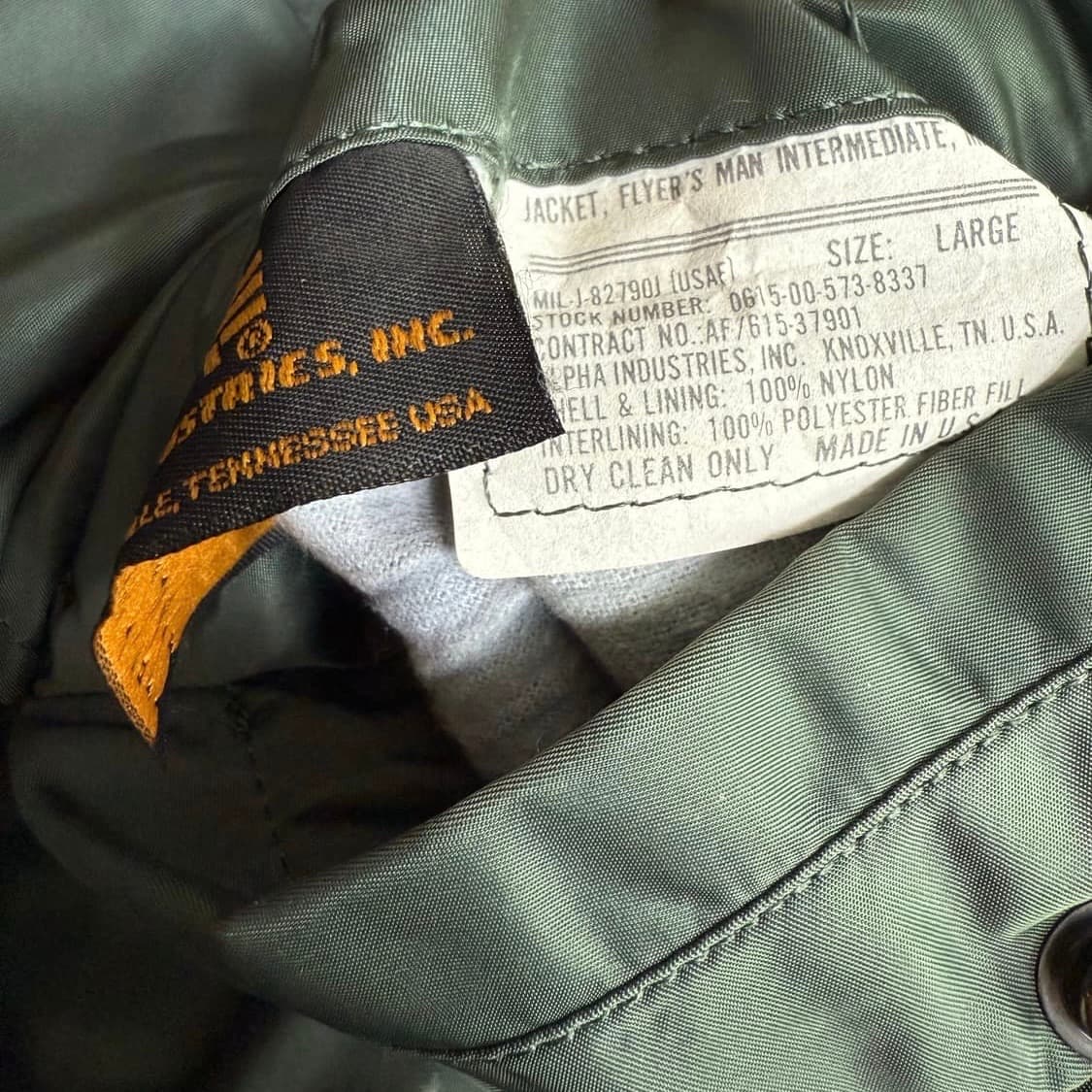 알파인더스트리 Ma-1 상품이미지4