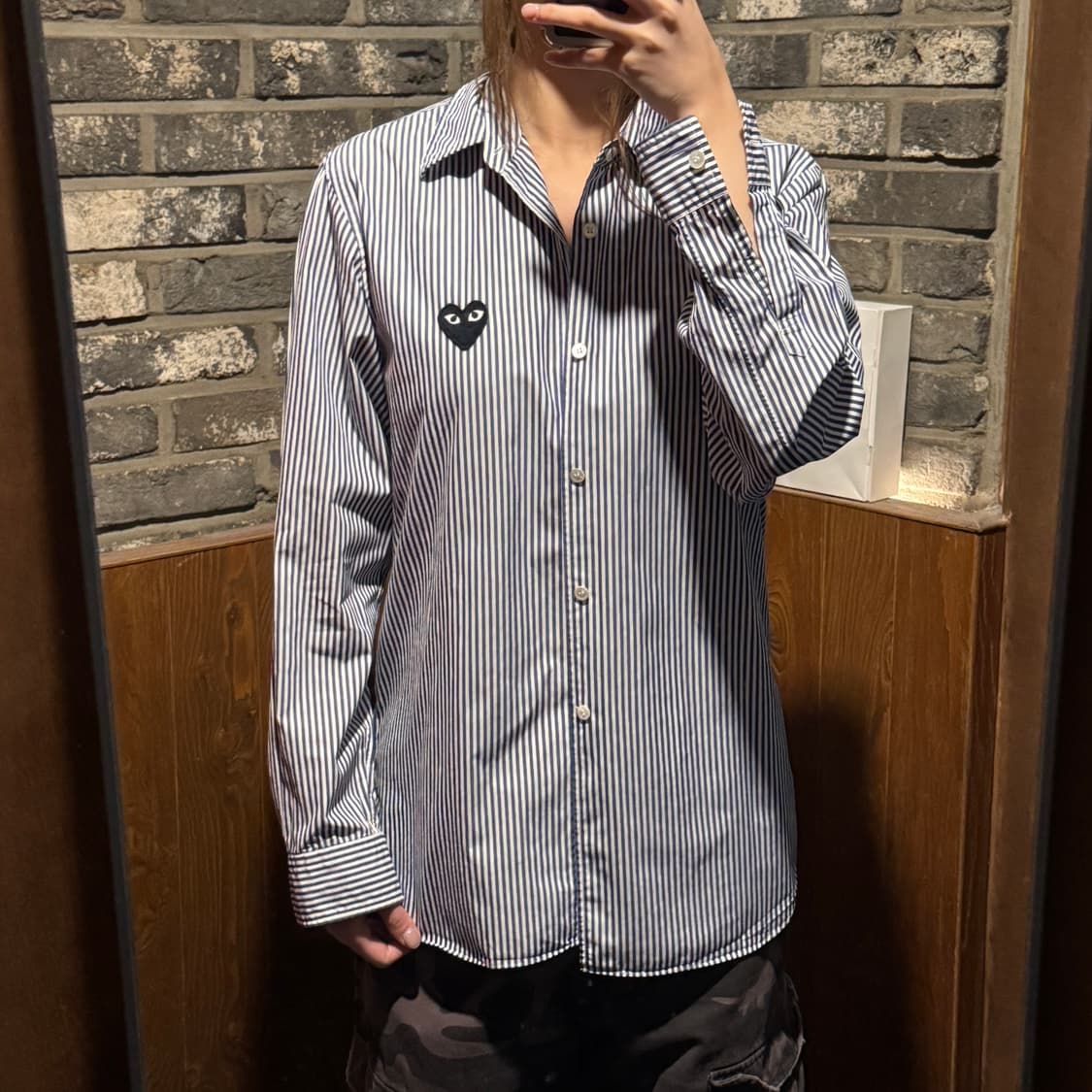 S) 꼼데가르송 플레이 하트와펜 스트라이프 포플린 셔츠 정품 상품이미지8