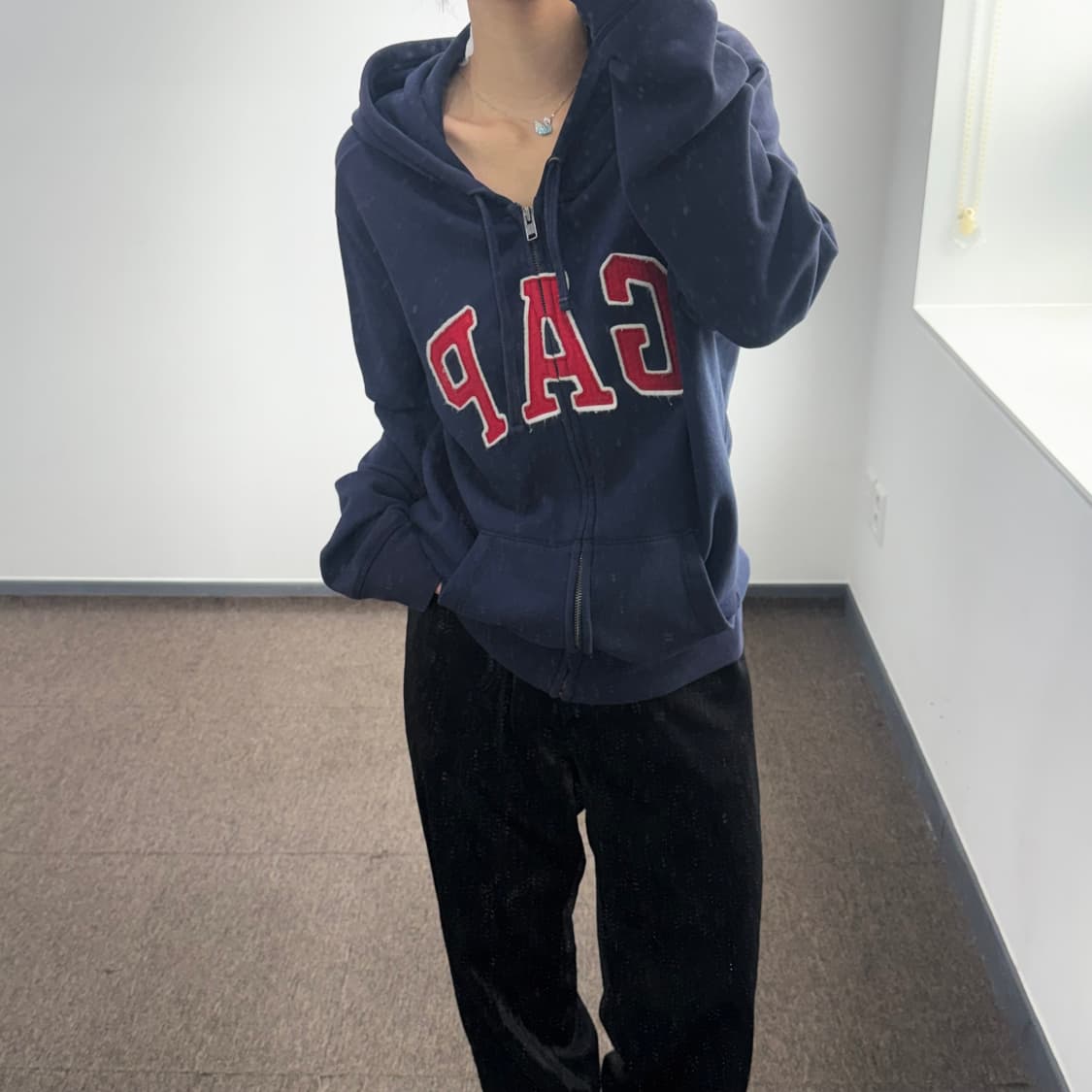 Gap 갭 레드 로고 네이비 후드집업 상품이미지2