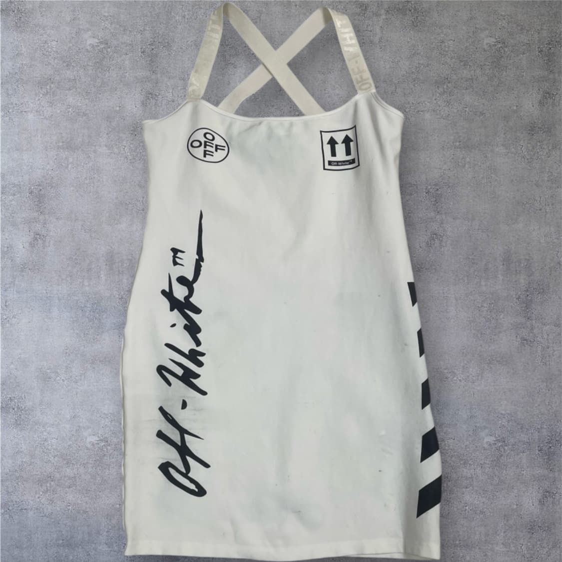 오프화이트 화이트 스포츠 로고 슬리브리스 미니 원피스 38 상품이미지1