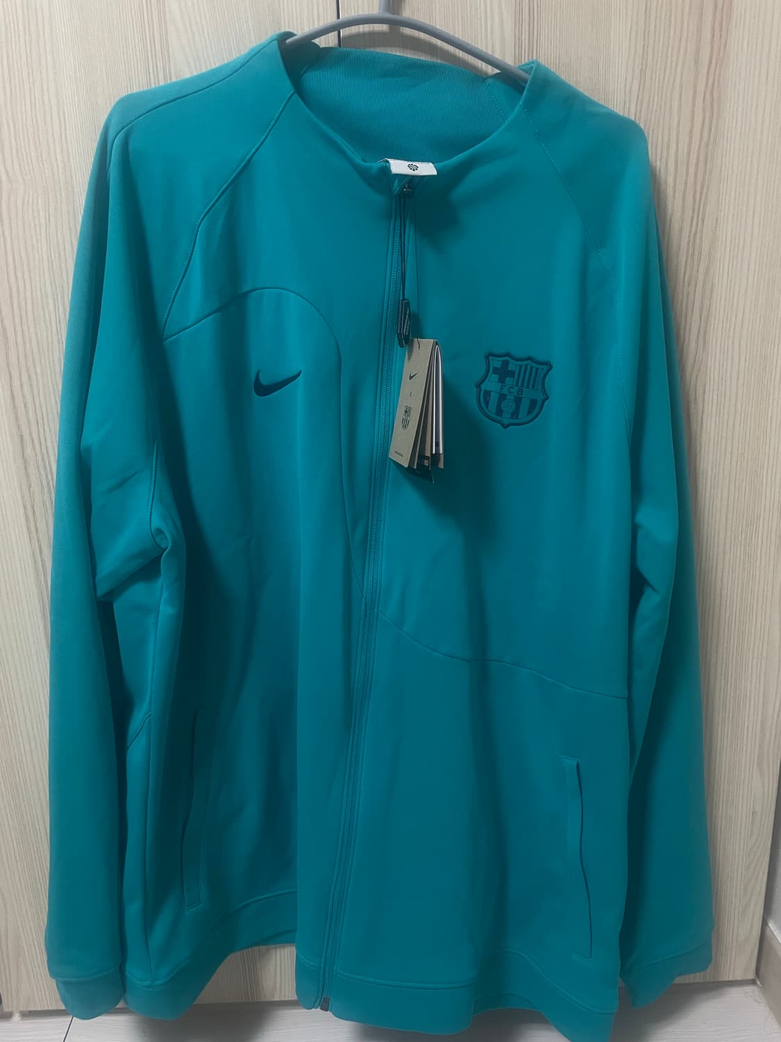 나이키 FC 바르셀로나 아카데미 프로 3rd 사커 니트 자켓 에너지 썬더 상품이미지2