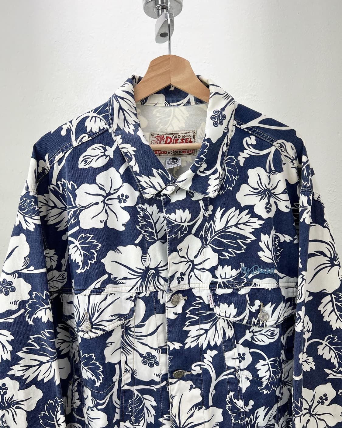 디젤 네이비 트로피칼 패턴 로고 트러커 자켓  상품이미지4