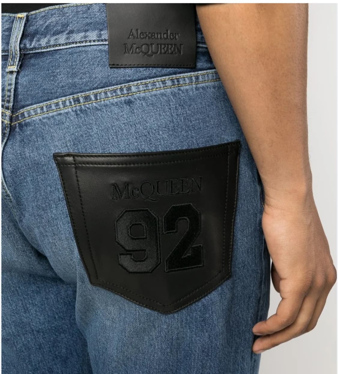 새상품 25ss 알렉산더 맥퀸 양가죽 컬렉션 데님 팬츠(매장판) 상품이미지1