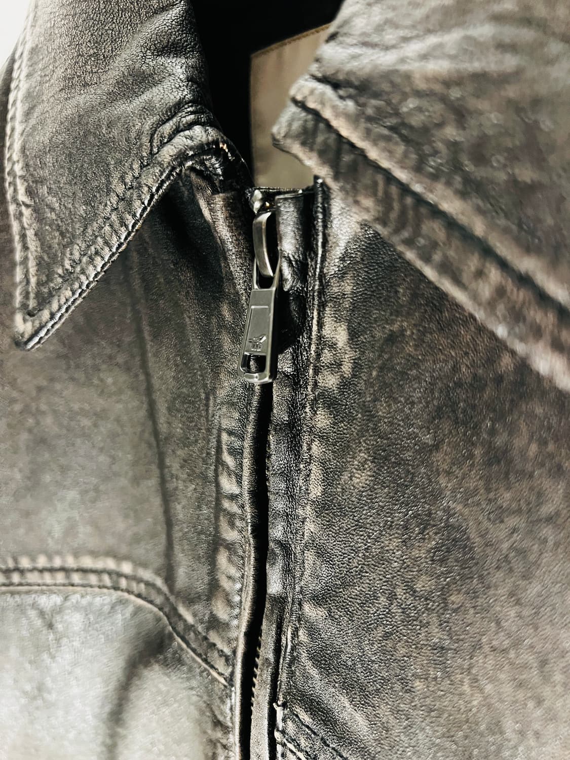 헨리코튼 베지터블 레더 이팩트 블루종 46 가죽자켓 팝니다. 상품이미지9