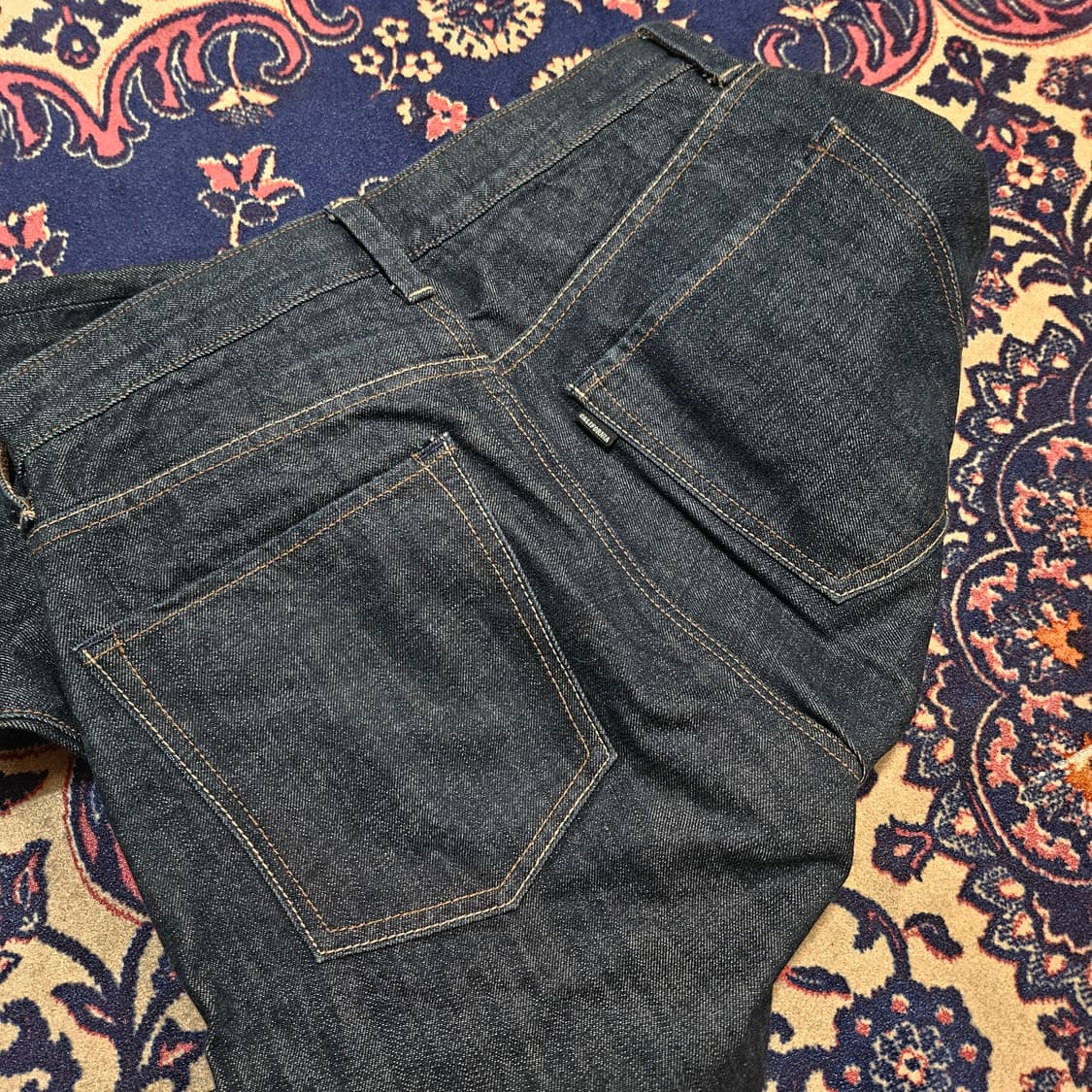 후아유 22ss 벌룬핏 와이드 핀턱 데님팬츠 32sizd 상품이미지7