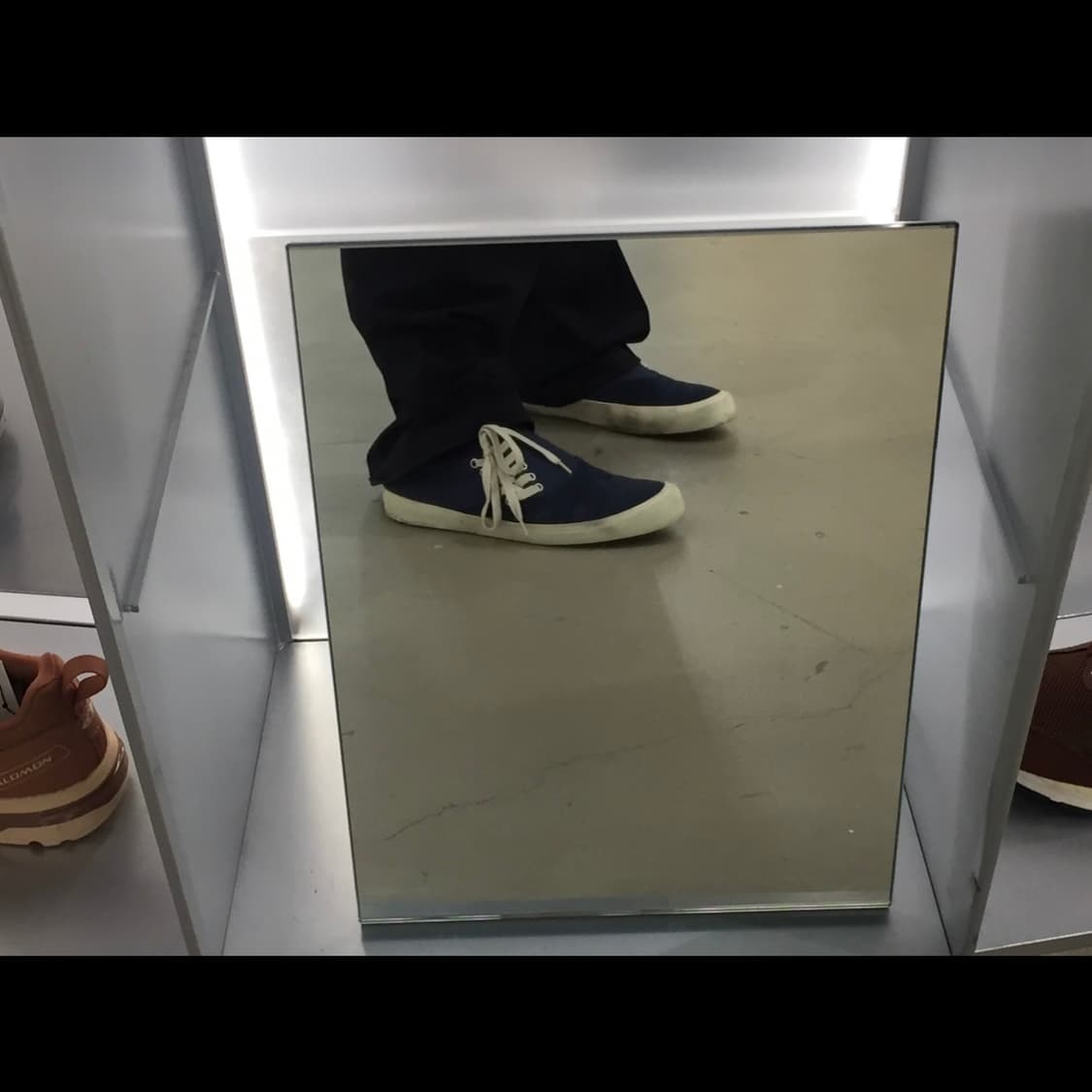 maison margiela 20ss 비대칭 스니커즈 42 상품이미지3