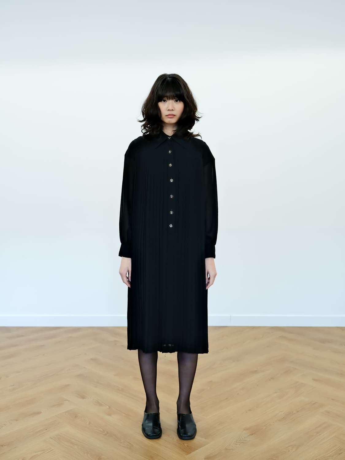 블랙 플리츠 미디 원피스 90  상품이미지2