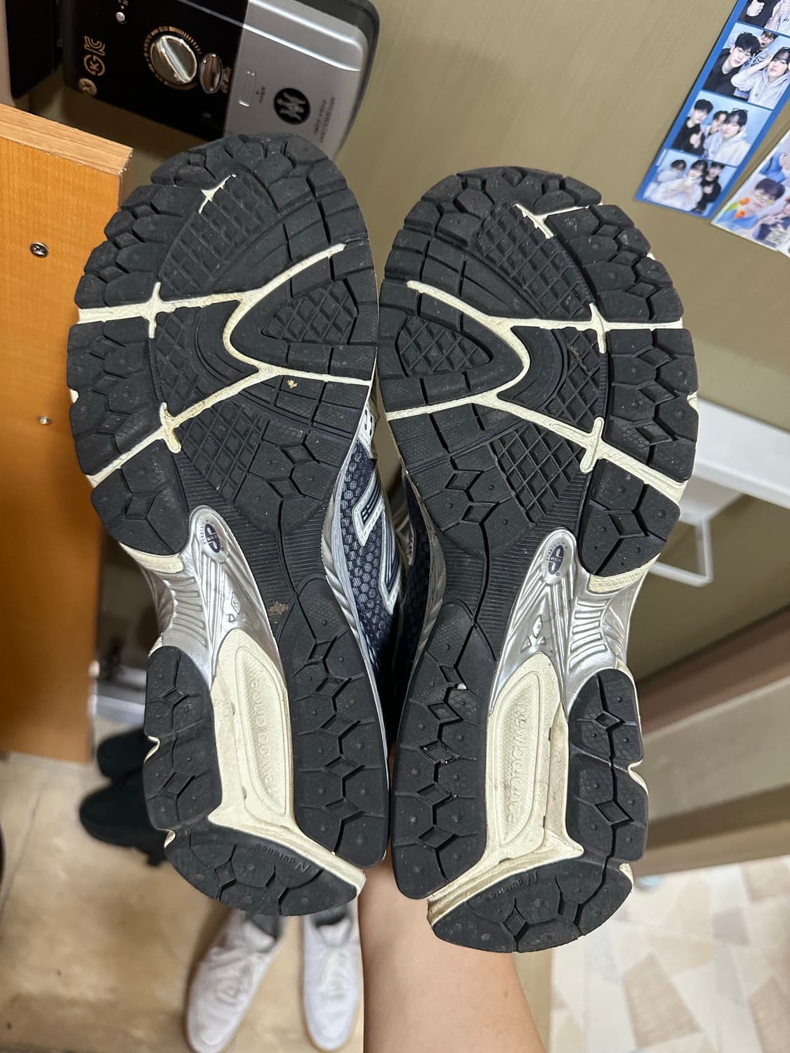 뉴발란스 860 v2 네이비 상품이미지3