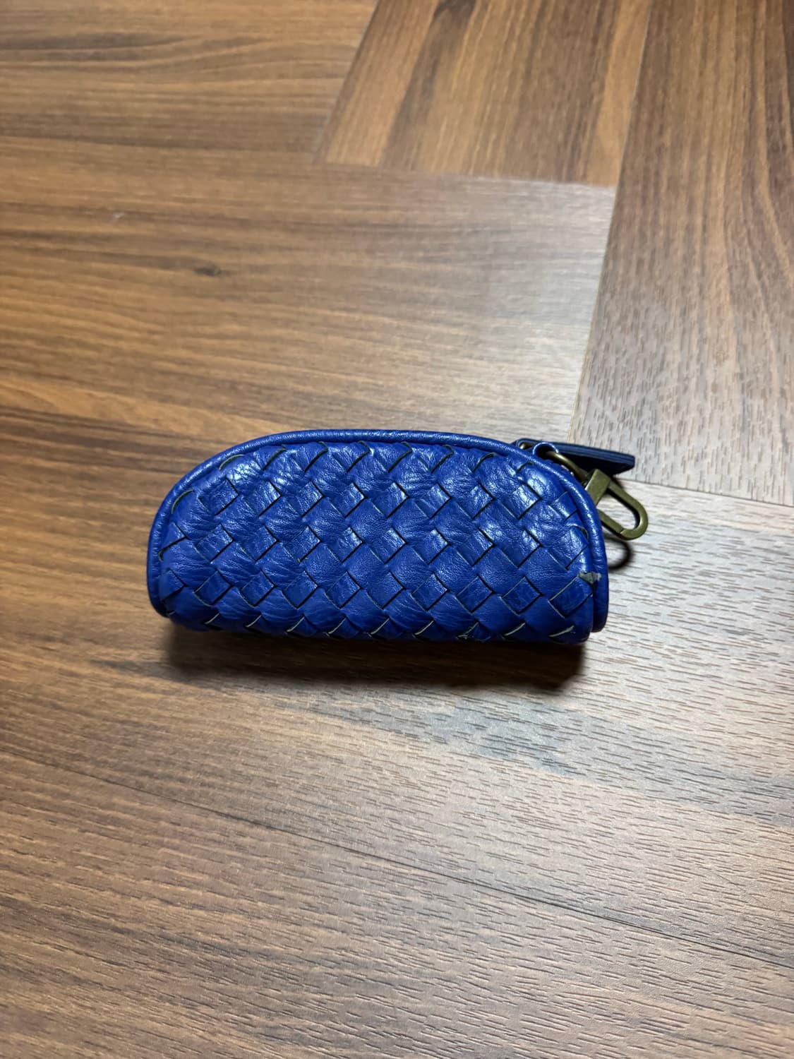 [HAESLEY] 해슬리 나인브릿지 블루 골프공 가죽 파우치 상품이미지2