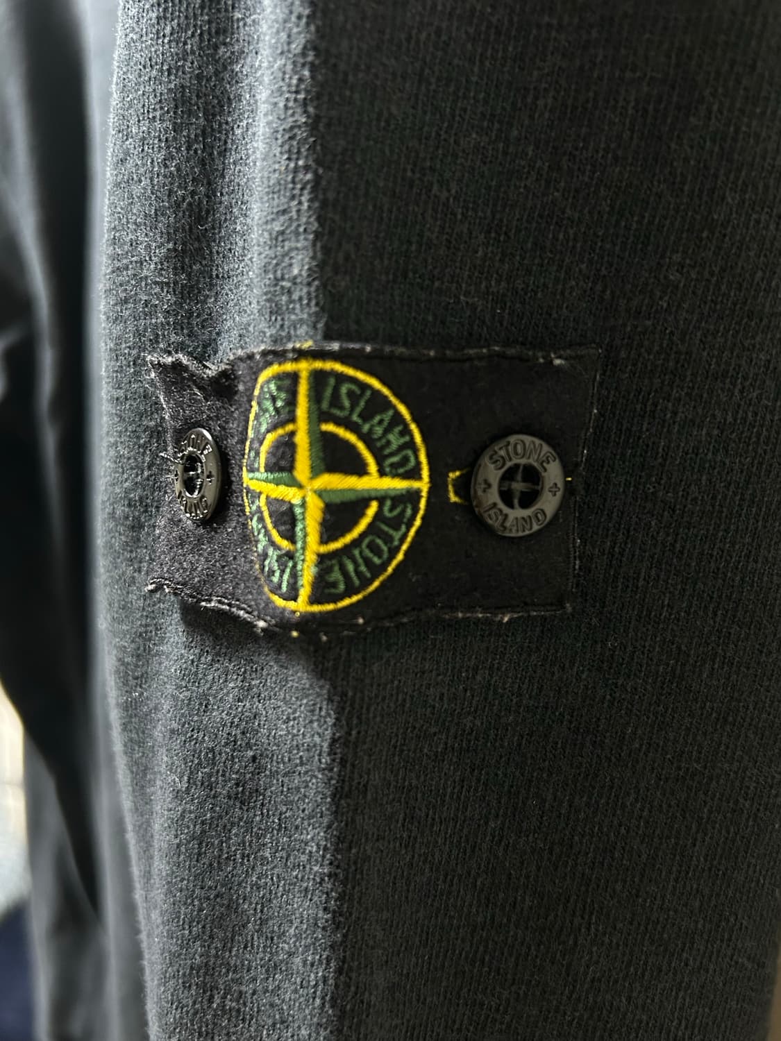 스톤아일랜드 롱슬리브 상품이미지3