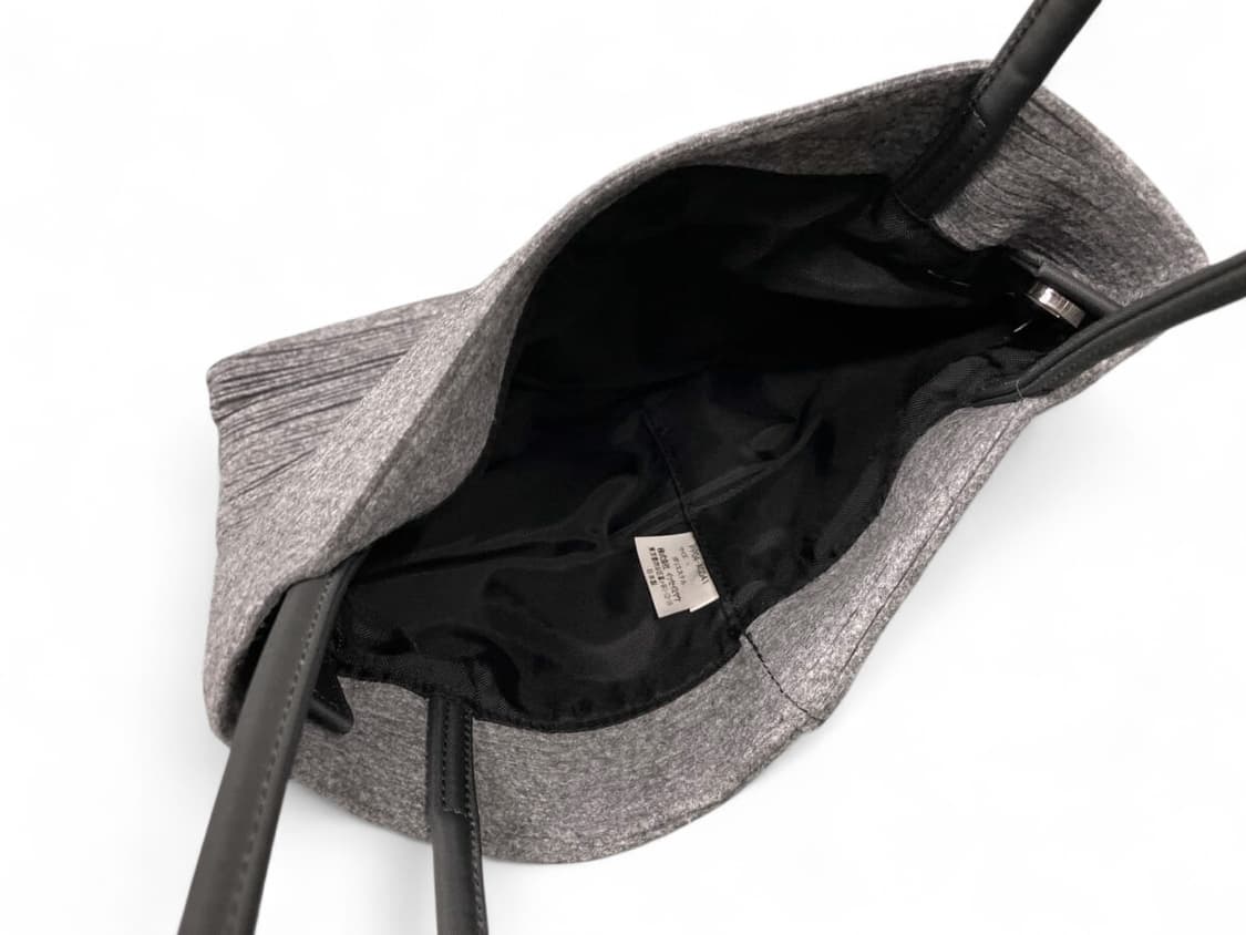 이세이미야케 플리츠 플리즈 토트백 그레이 상품이미지6