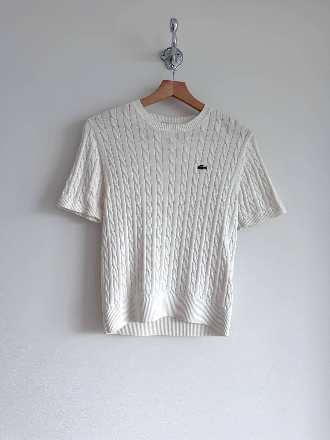 라코스테(LACOSTE) 반팔 꽈베기 니트 상품이미지1