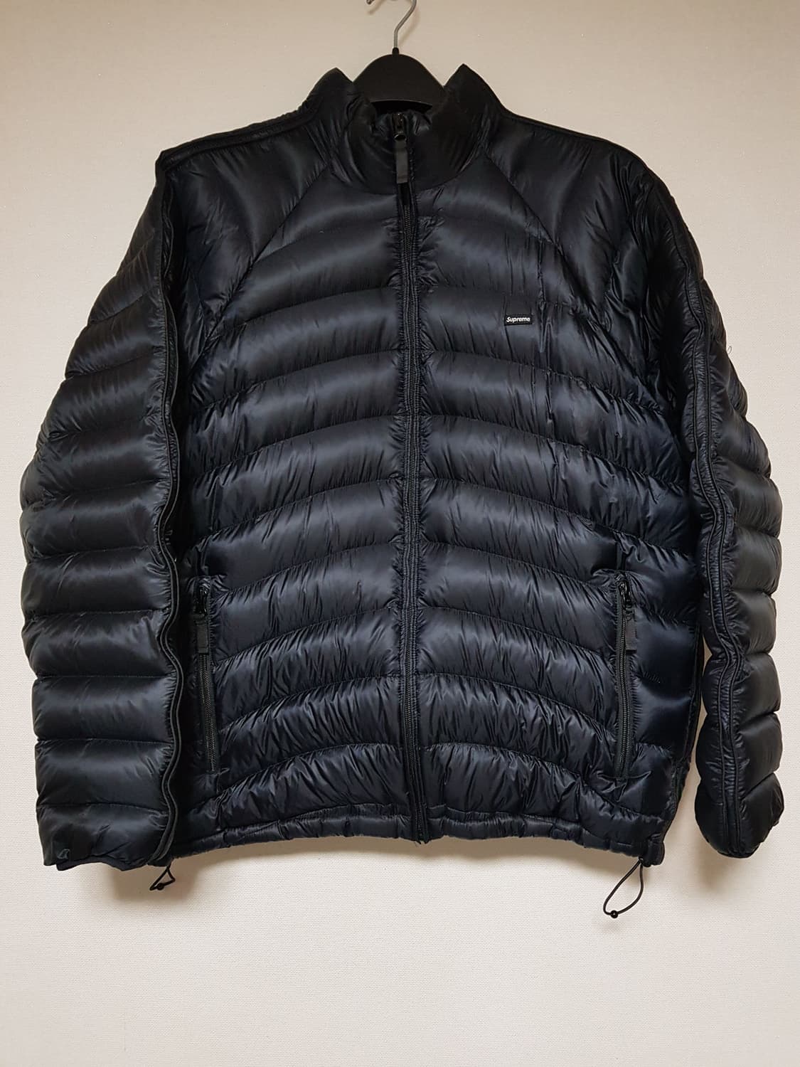슈프림 마이크로 다운 패딩 자켓 블랙 24SS 상품이미지2