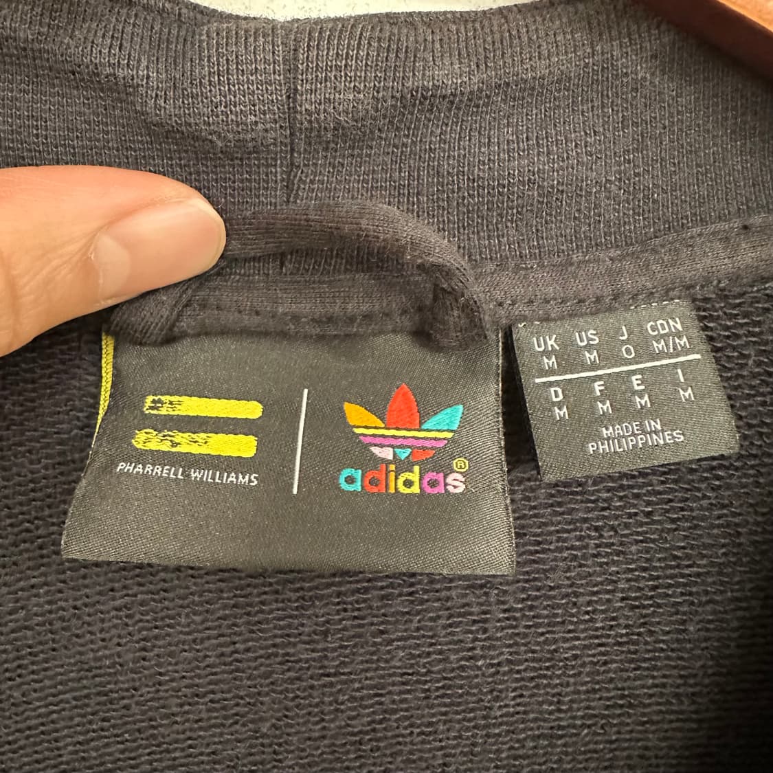 아디다스 x 퍼렐 데이지 스웻 가디건 상품이미지3