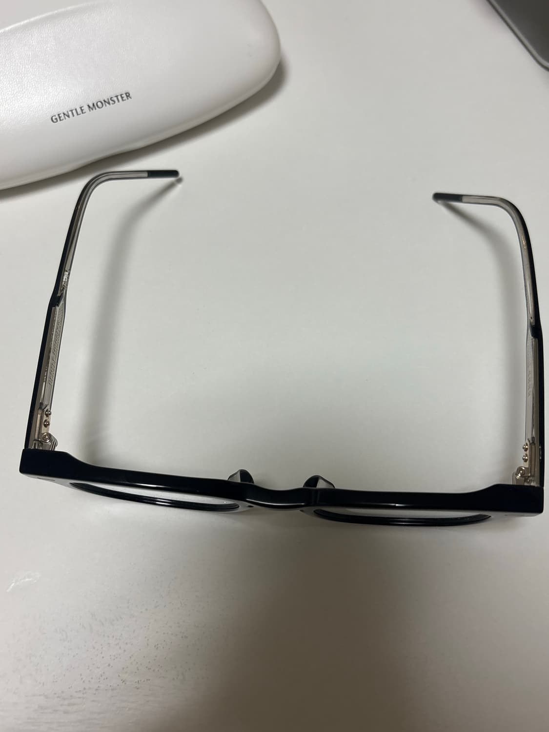 젠틀몬스터 쿠보 01 블랙 상품이미지3