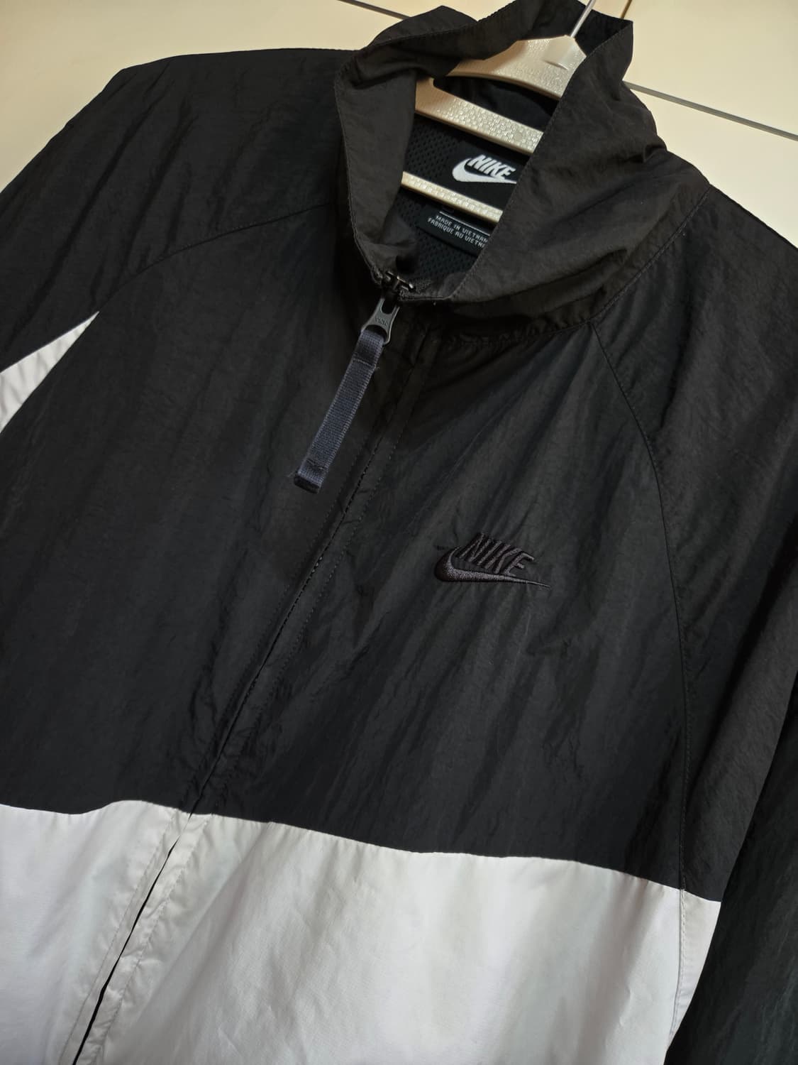 나이키 우븐 빅스우시 블랙 바람막이자켓 상품이미지2