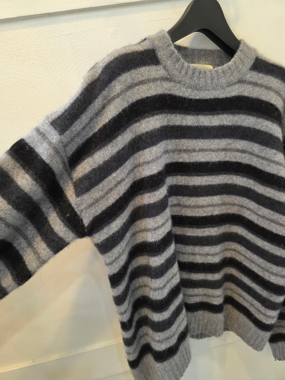 시도  그레이 스트라이프  울 니트 3 상품이미지3