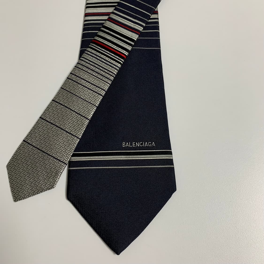 발렌시아가(BALENCIAGA) 명품 클래식 정장넥타이 7.9cm 상품이미지4