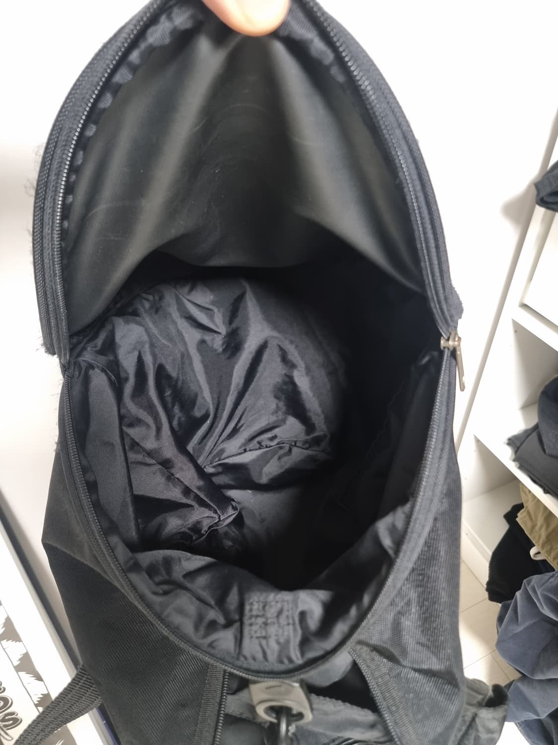 나이키 스우시로고 해머백 크로스백 망치가방 60L 상품이미지4