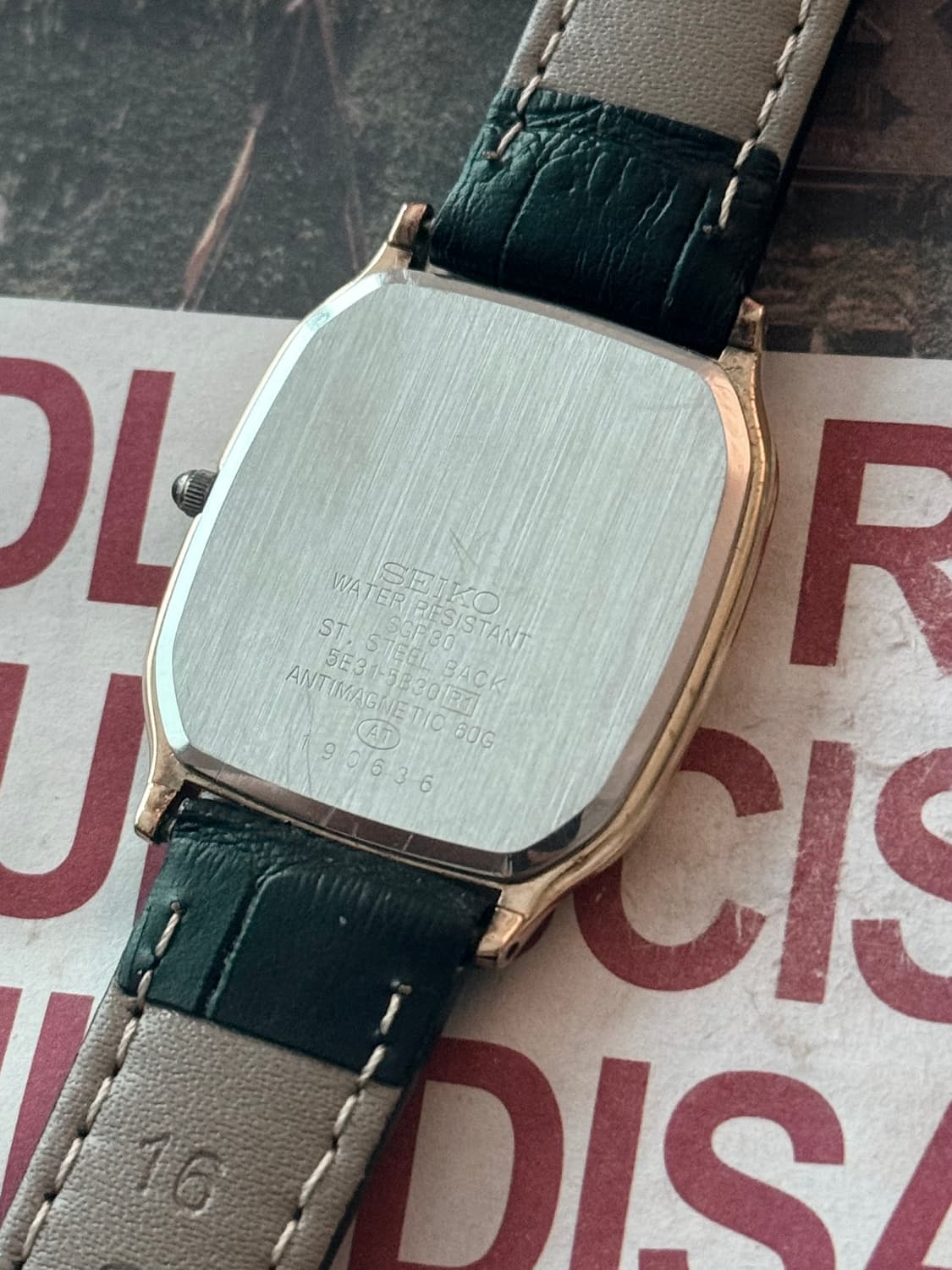 세이코 Seiko Dolce 골드 스퀘어 상품이미지3