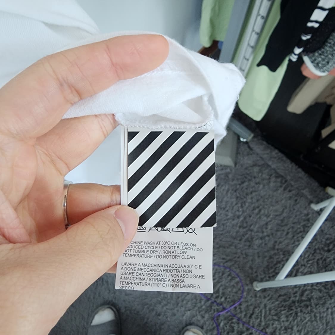 OFF-WHITE 심슨 반팔 티셔츠 화이트 상품이미지4