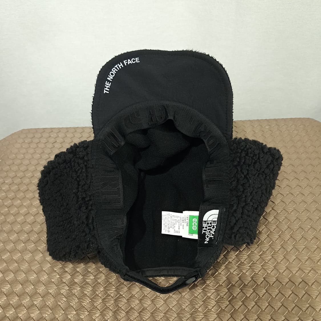 노스페이스 블랙 에코 보아 플리스 이어플랩 캡 P2024 상품이미지6