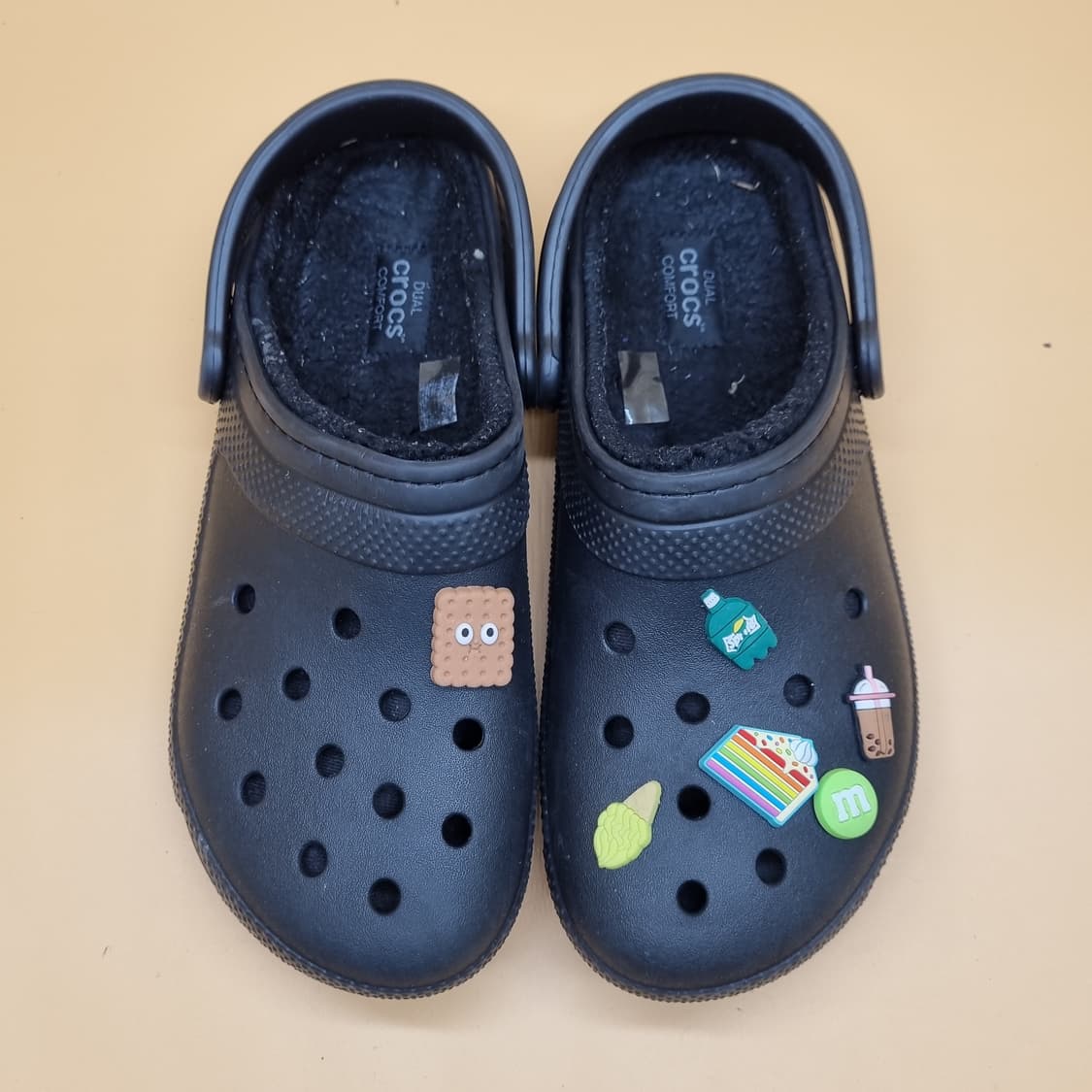 크록스 남성털샌들 270 상품이미지2