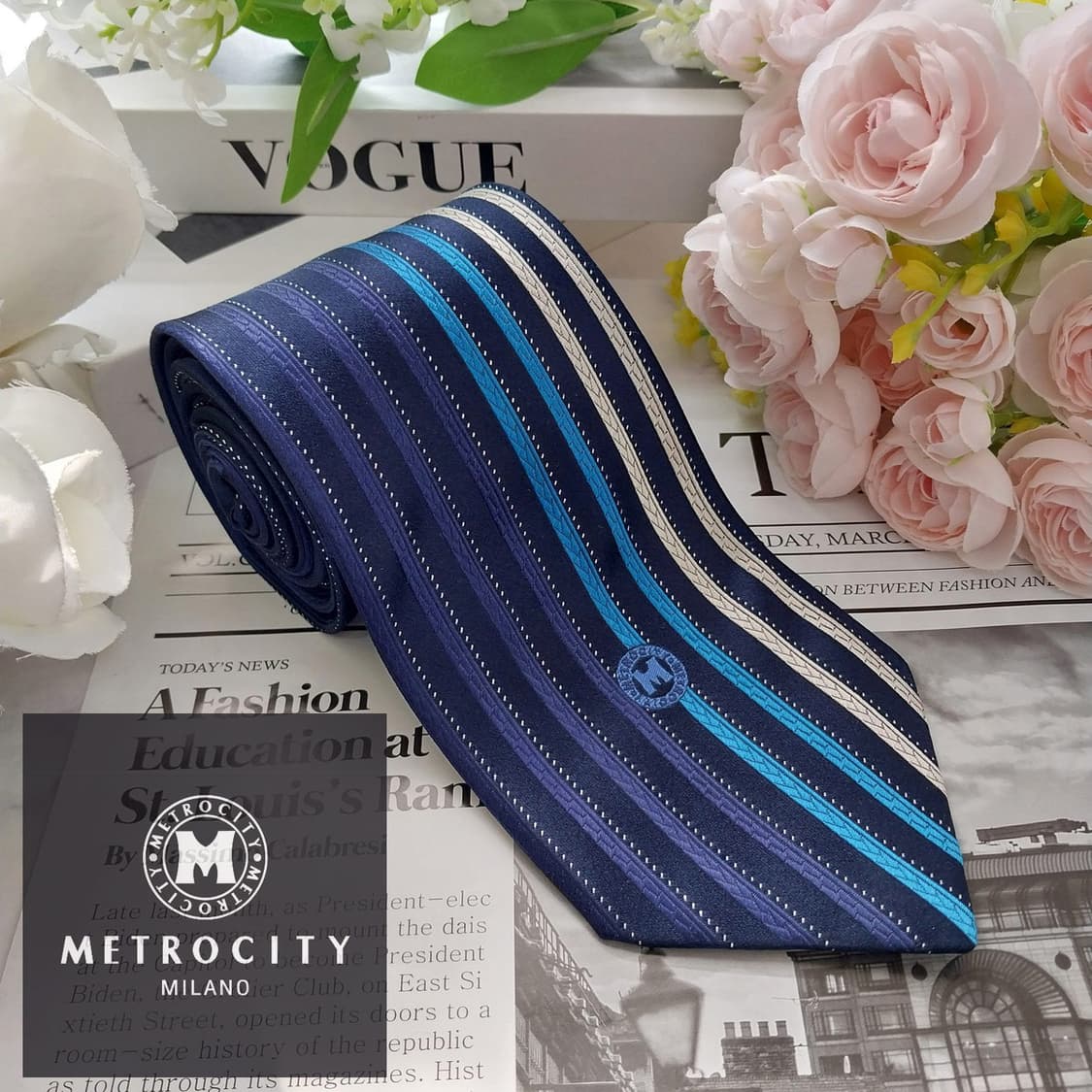 메트로시티 실크 네이비 스트라이프 넥타이 9cm A+등급 K1979 상품이미지1