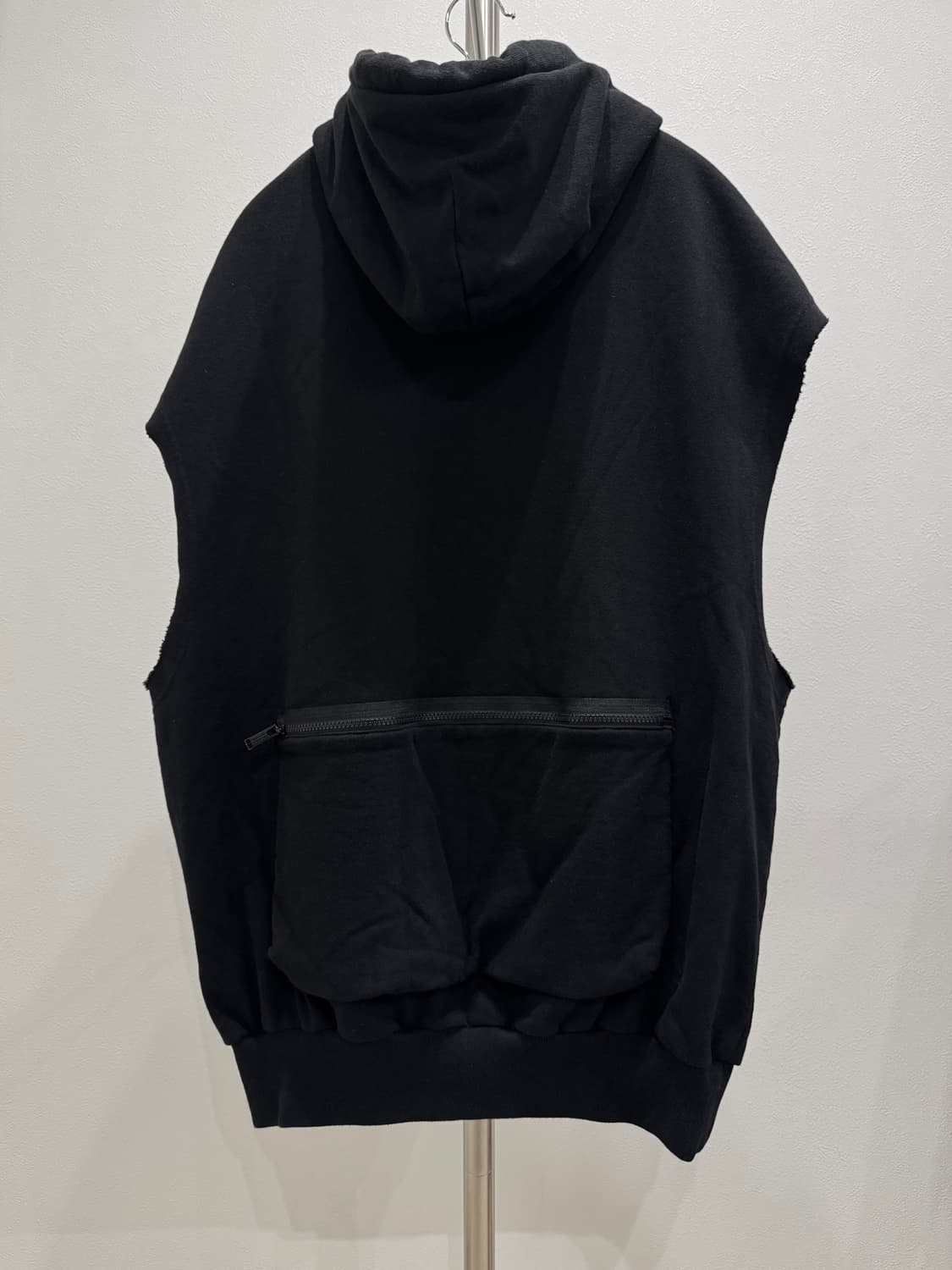 언더커버 22ss 백포켓 오버사이즈 후드 베스트 상품이미지4