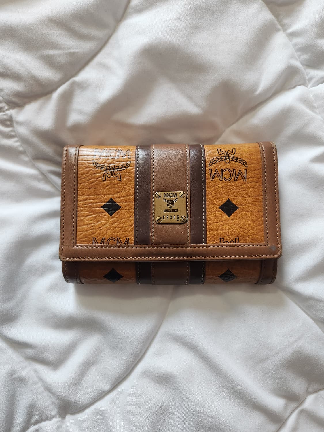 mcm 비세토스 레더 지갑 상품이미지1