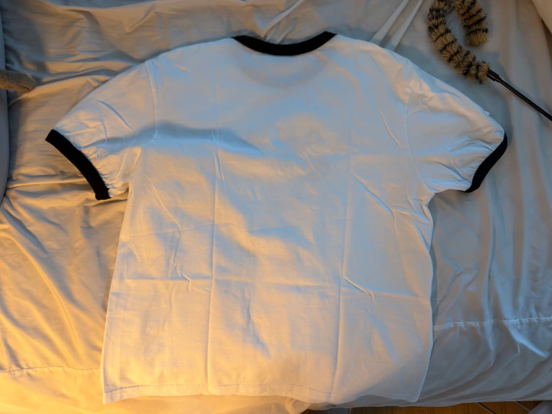 아캄 화이트 티셔츠 2size 상품이미지5