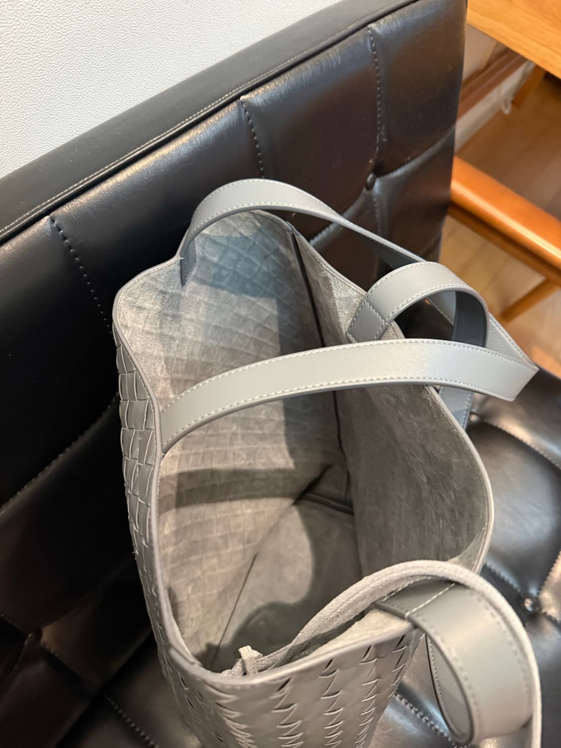 보테가베네타 토트백 상품이미지2