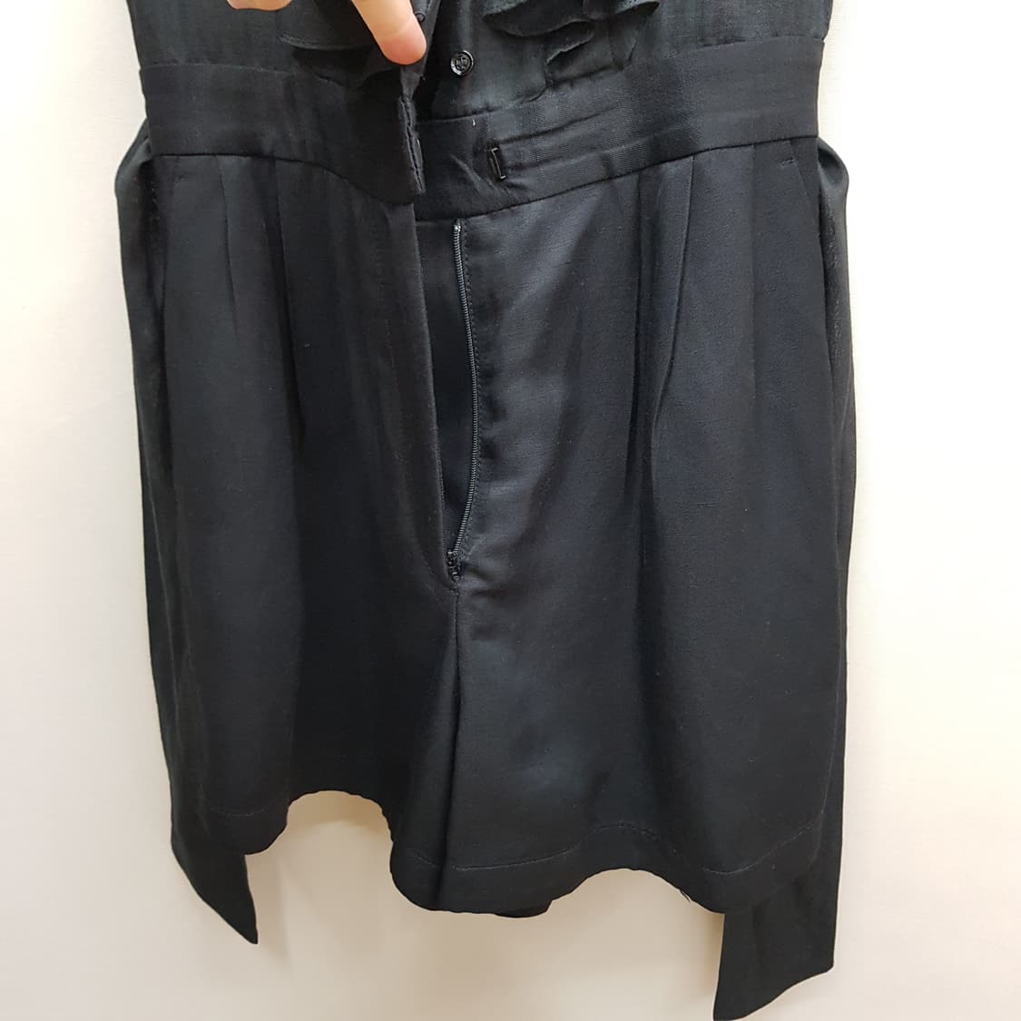 산드로 Sandro  러플 디테일 벨티드 점프슈트 34사이즈 상품이미지4