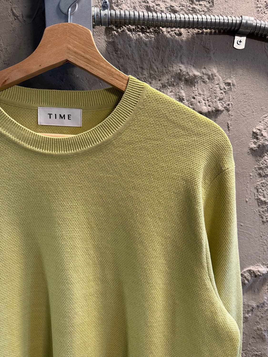 100 타임 TIME 라운드넥 메쉬 조직 니트 라임그린 상품이미지3